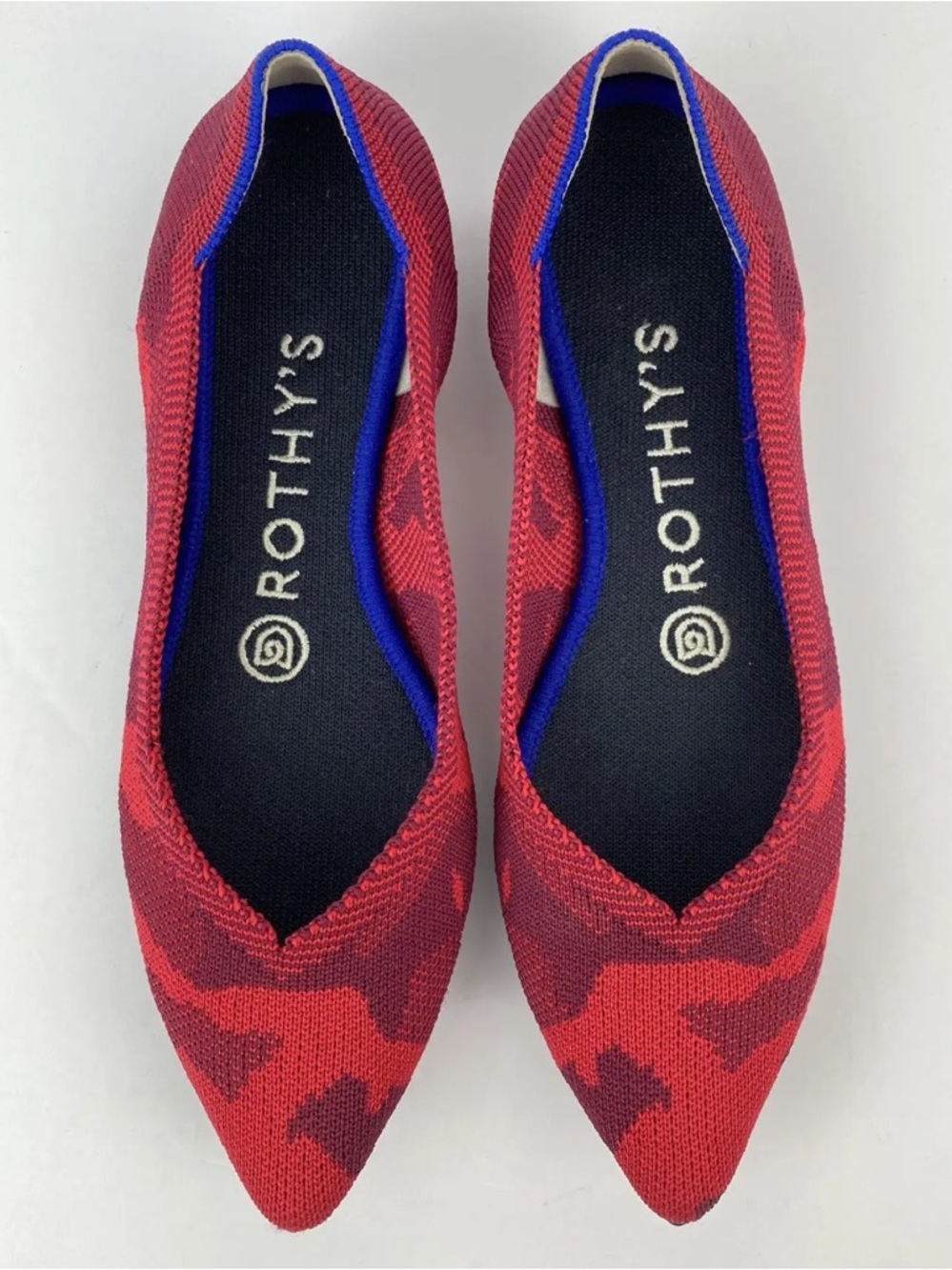 Rothy’s The Point Red Camo Knit Flat Size 7